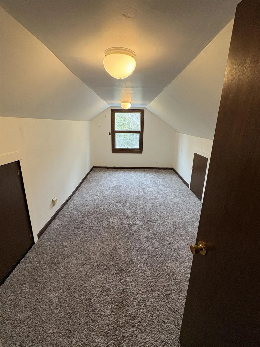 Photo of 1250 Braintree Hill