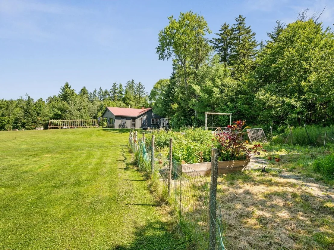 Photo of 1290 Beaver Meadow
