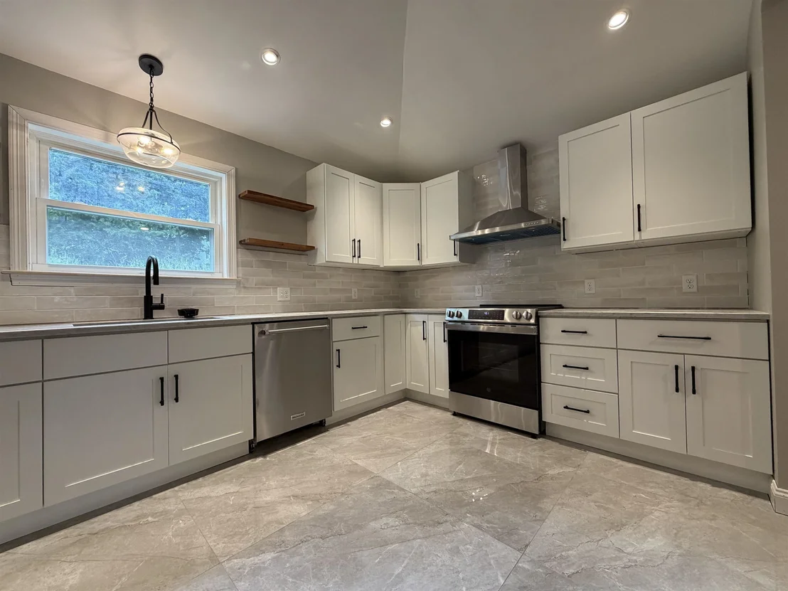 Photo of 723 Third