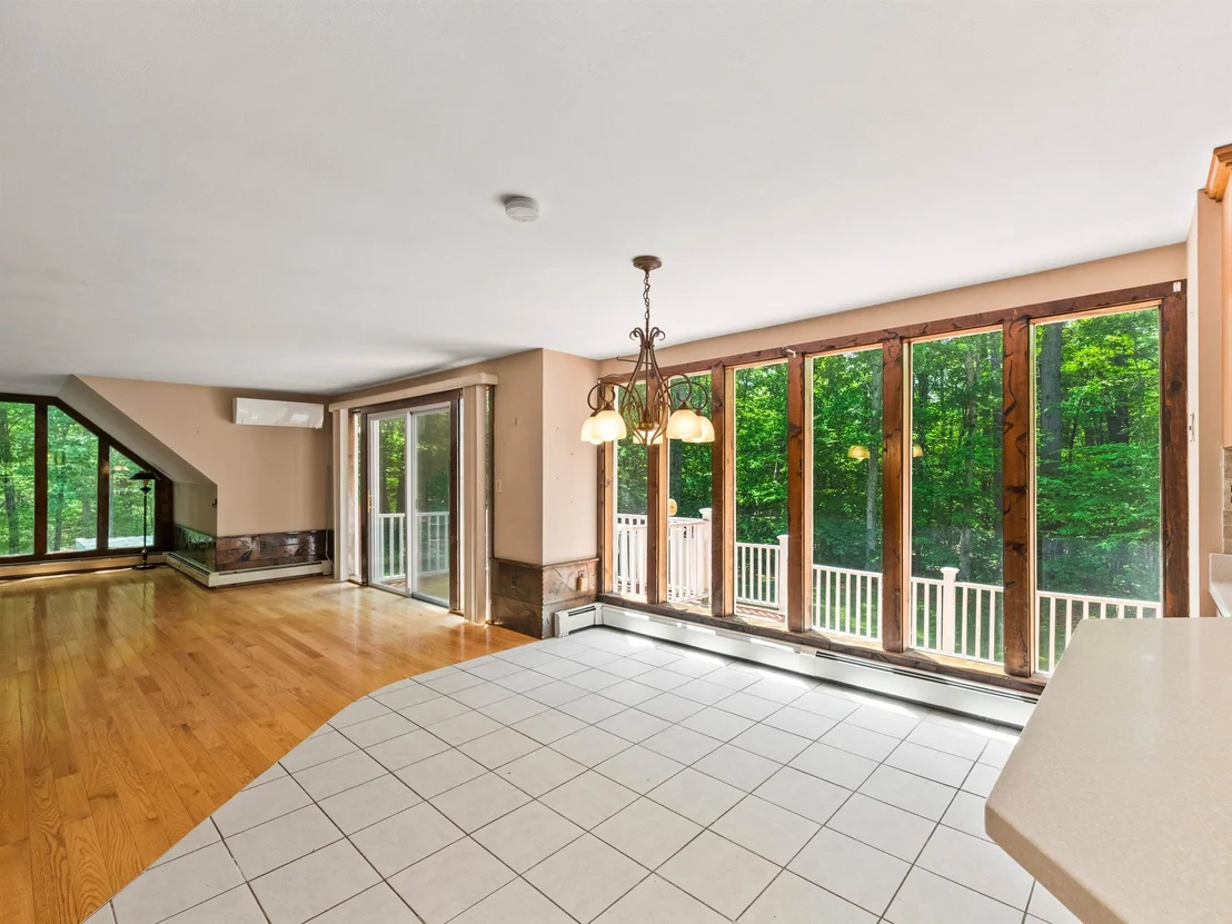 Photo of 35 Sawyer