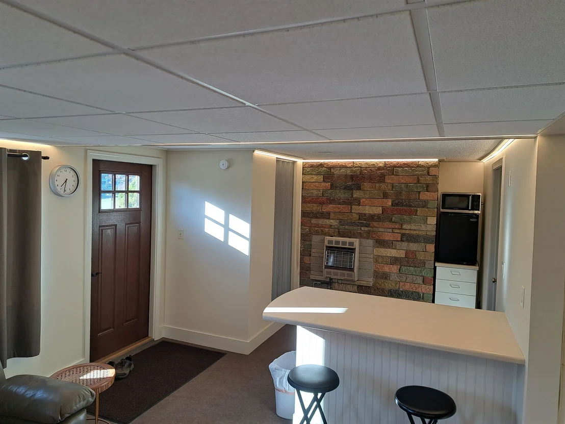 Photo of 654 Daniel Webster