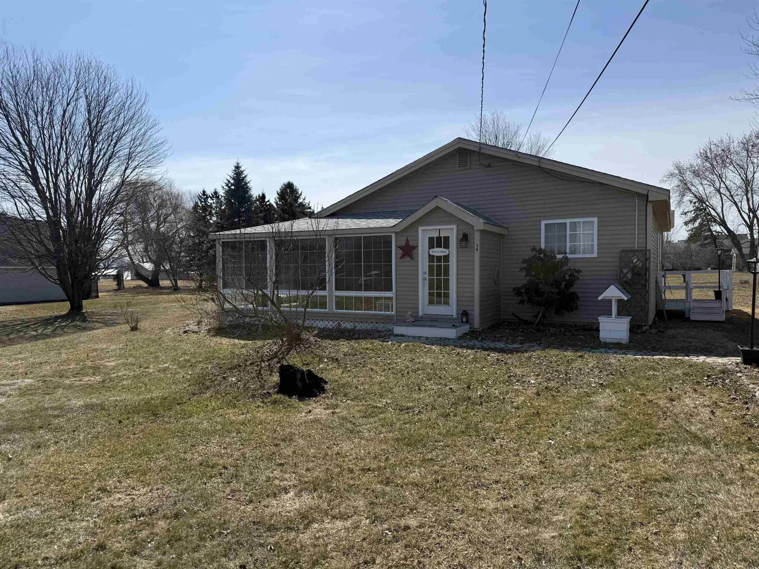 Photo of 34 Tilley