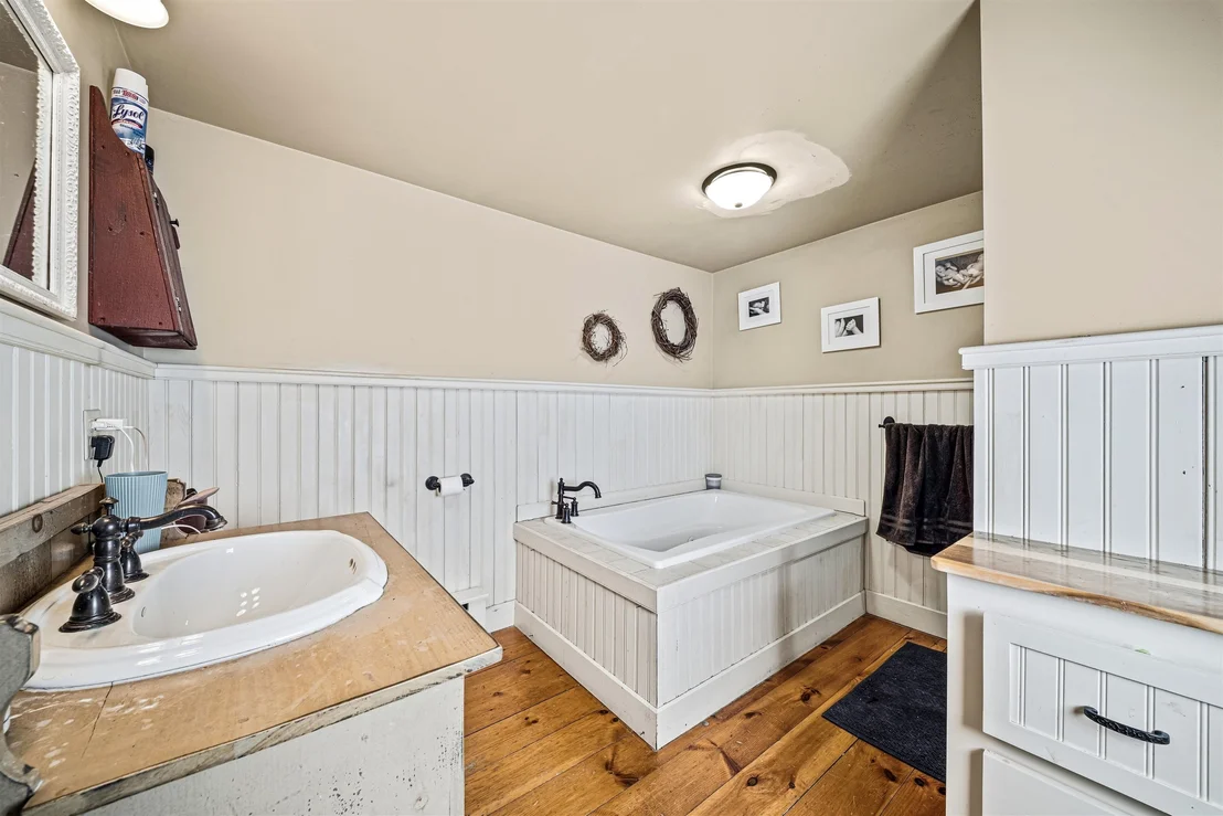 Photo of 12 Loring