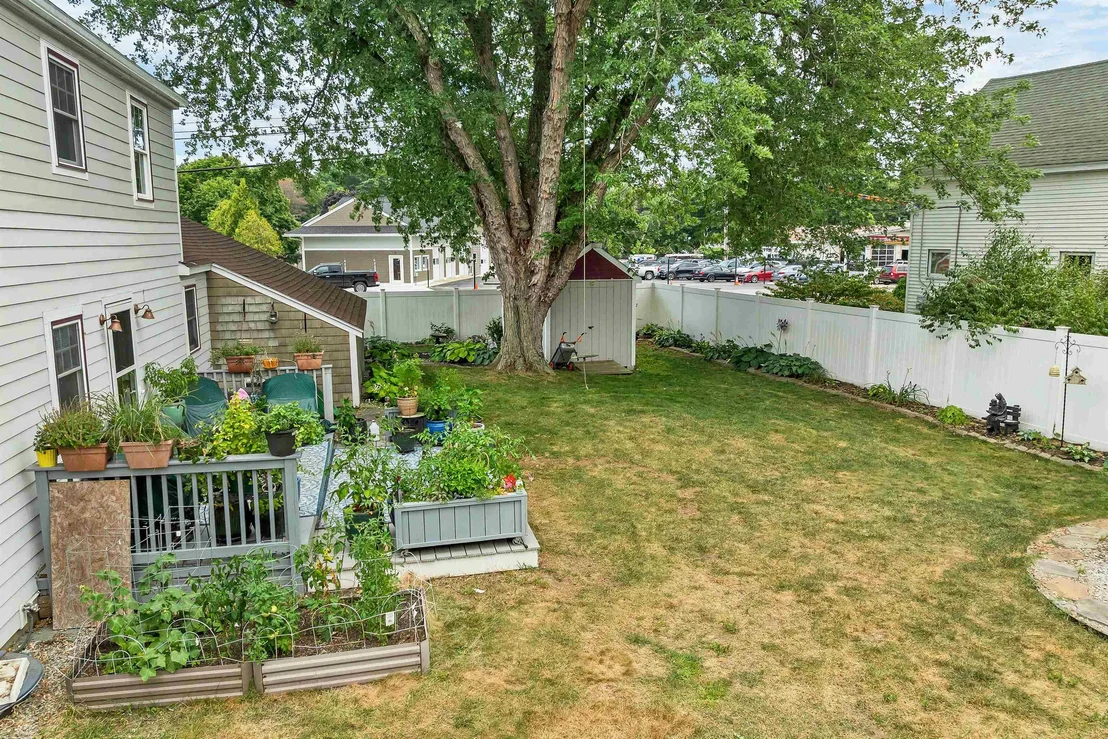 Photo of 2 Belmont