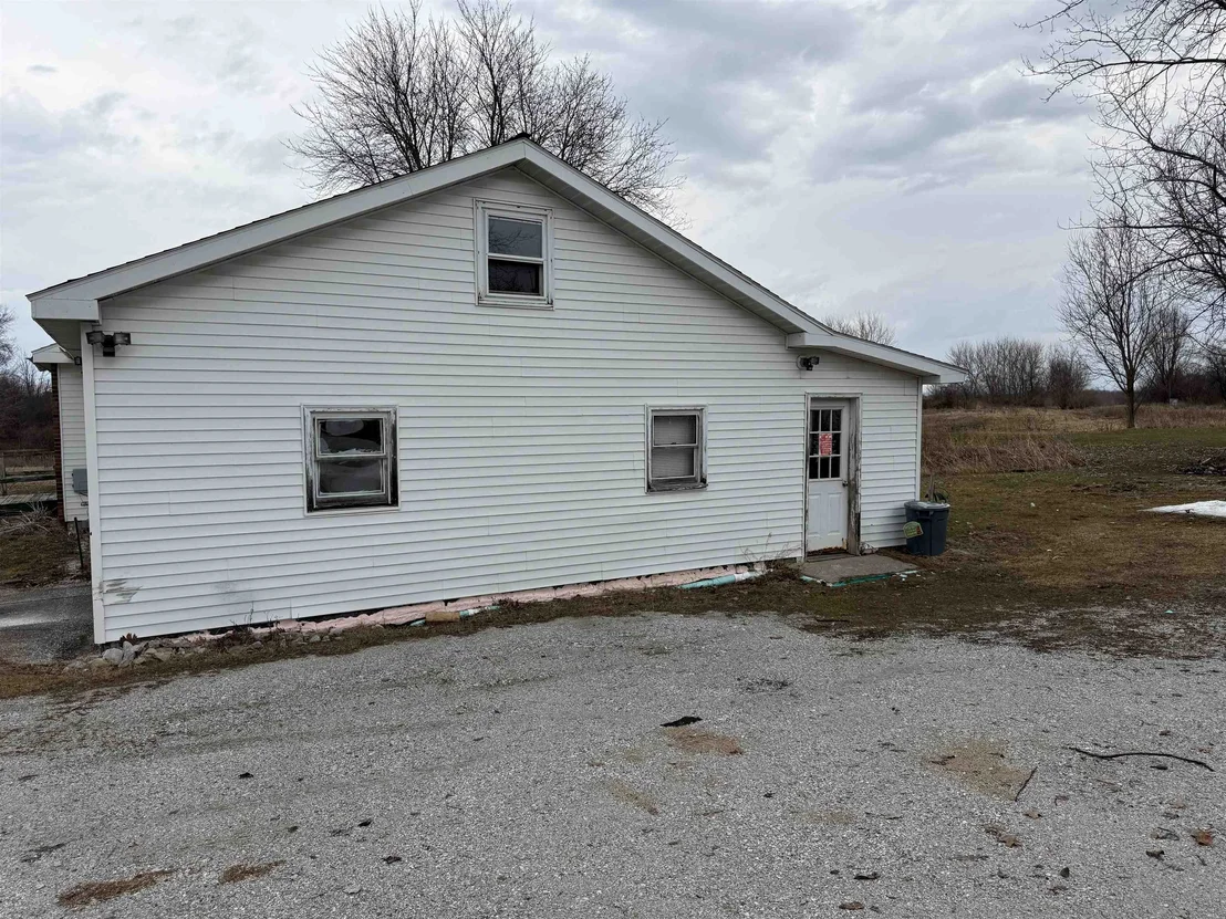 Photo of 2459 Highgate