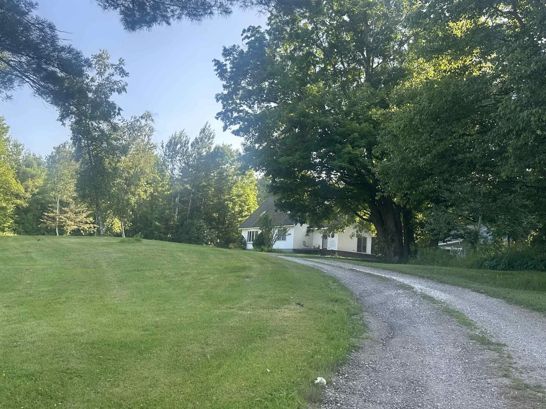 Photo of 2642 US Route 7