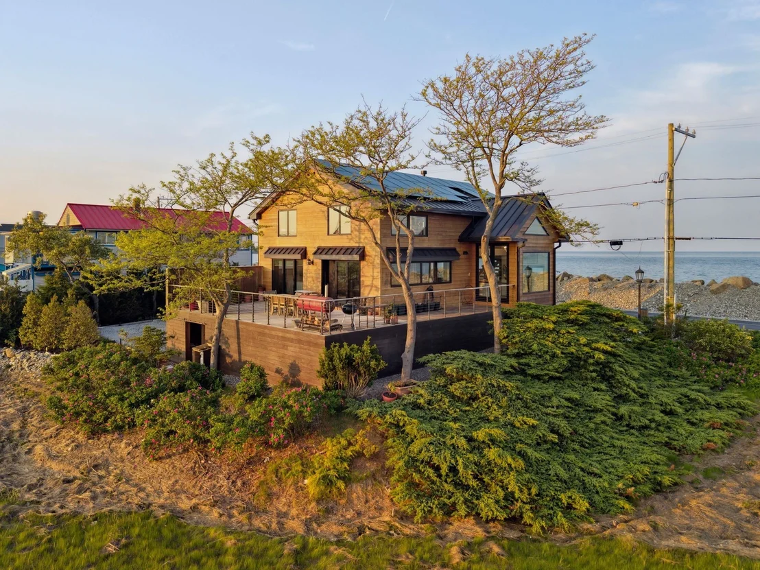 Photo of 1681 Ocean