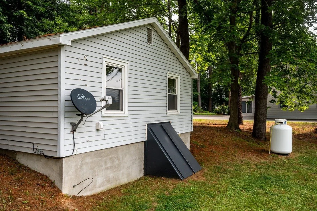 Photo of 348 Dover Point