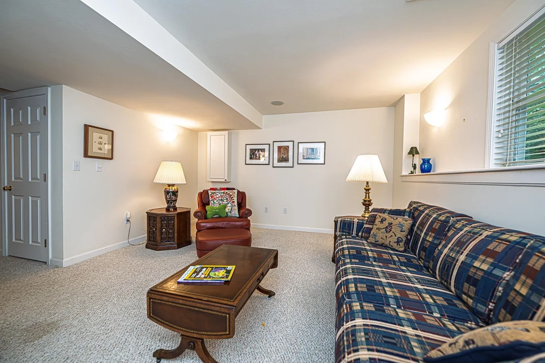 Photo of 7 Drumlin