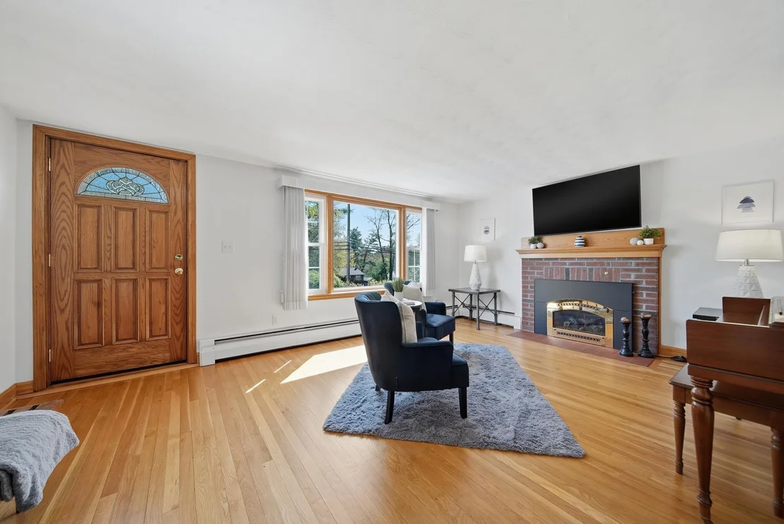 Photo of 35 Nashua