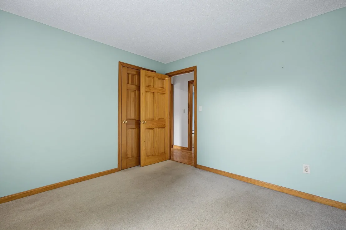 Photo of 17 Skylark