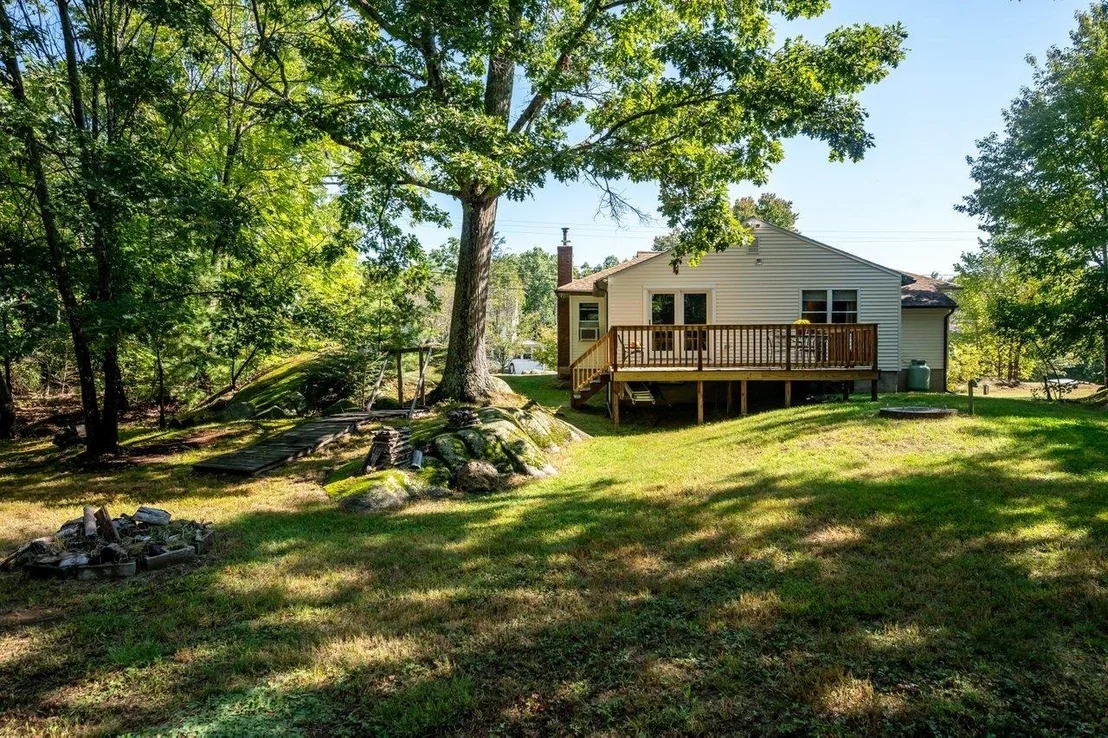 Photo of 429 Old Dover