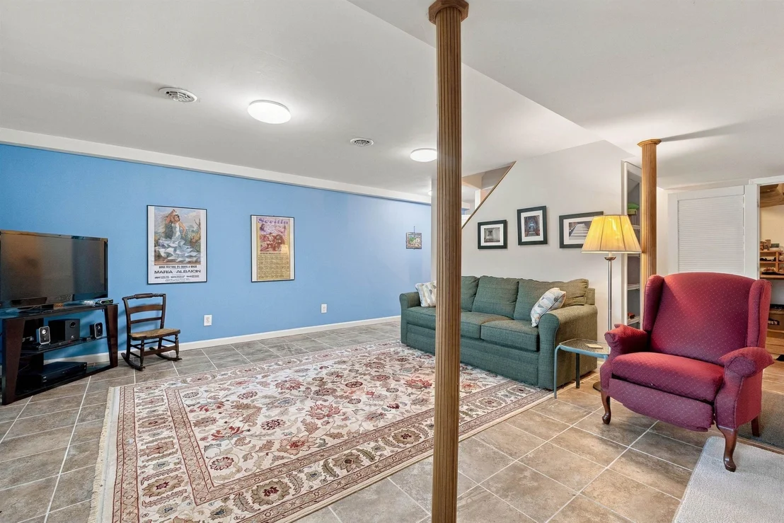 Photo of 212 Varney