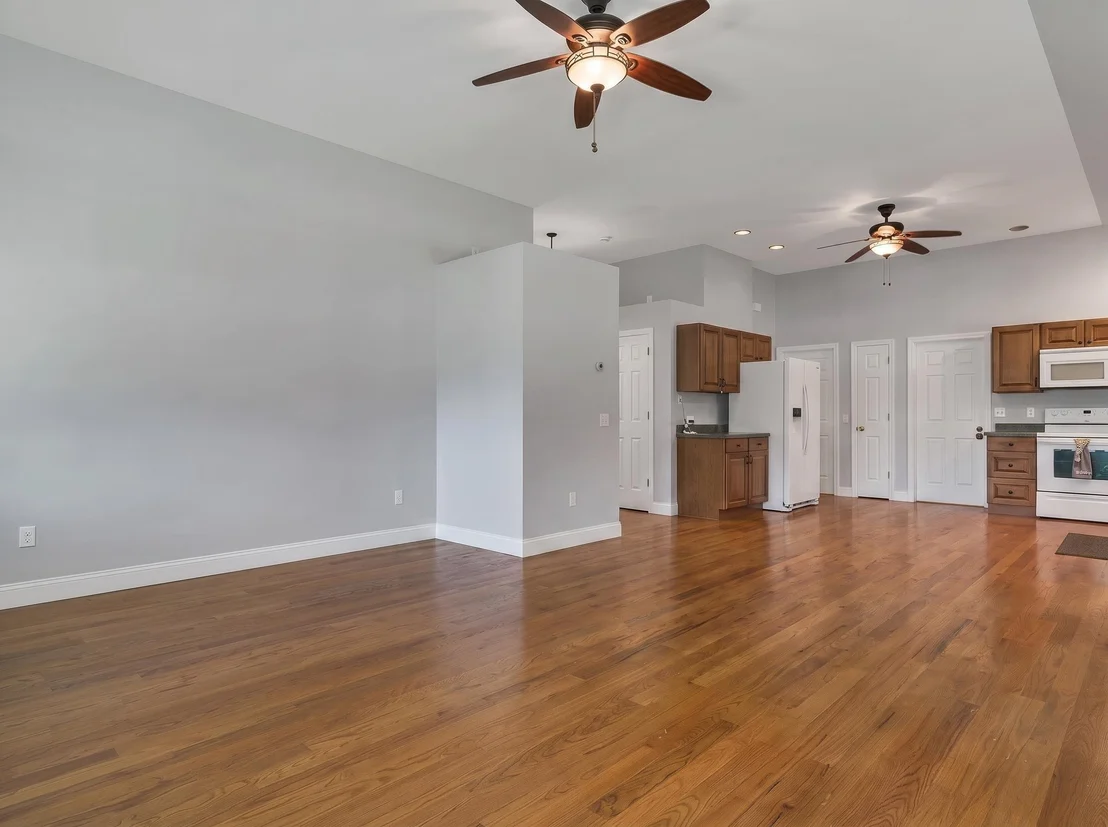 Photo of 11 Burnham