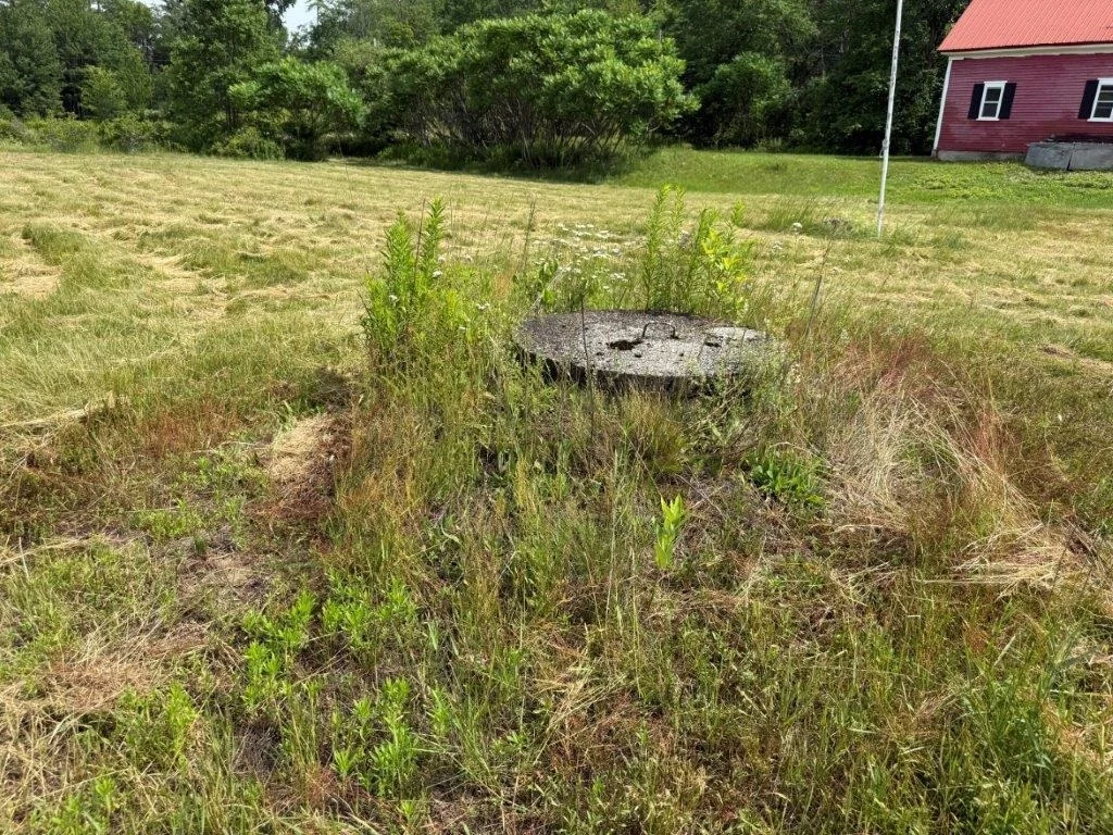 Photo of 446 Walker Brook