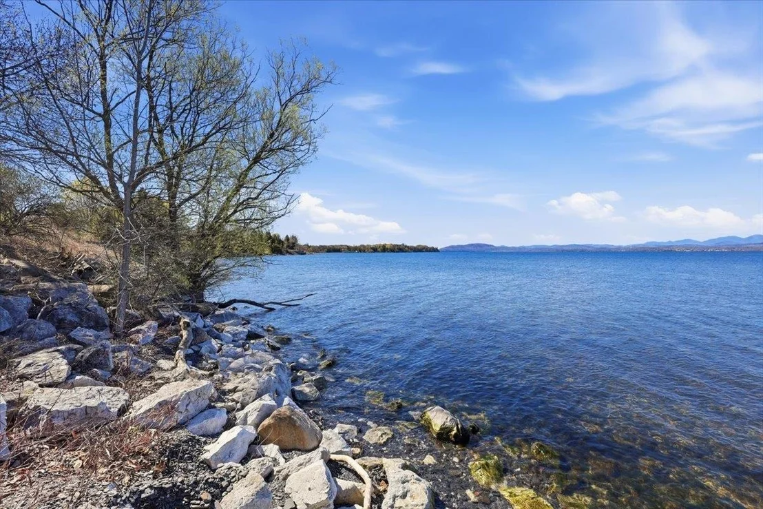 Photo of 481 Hills Point