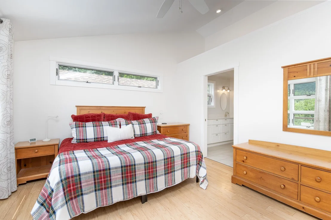 Photo of 325 Dean Hill