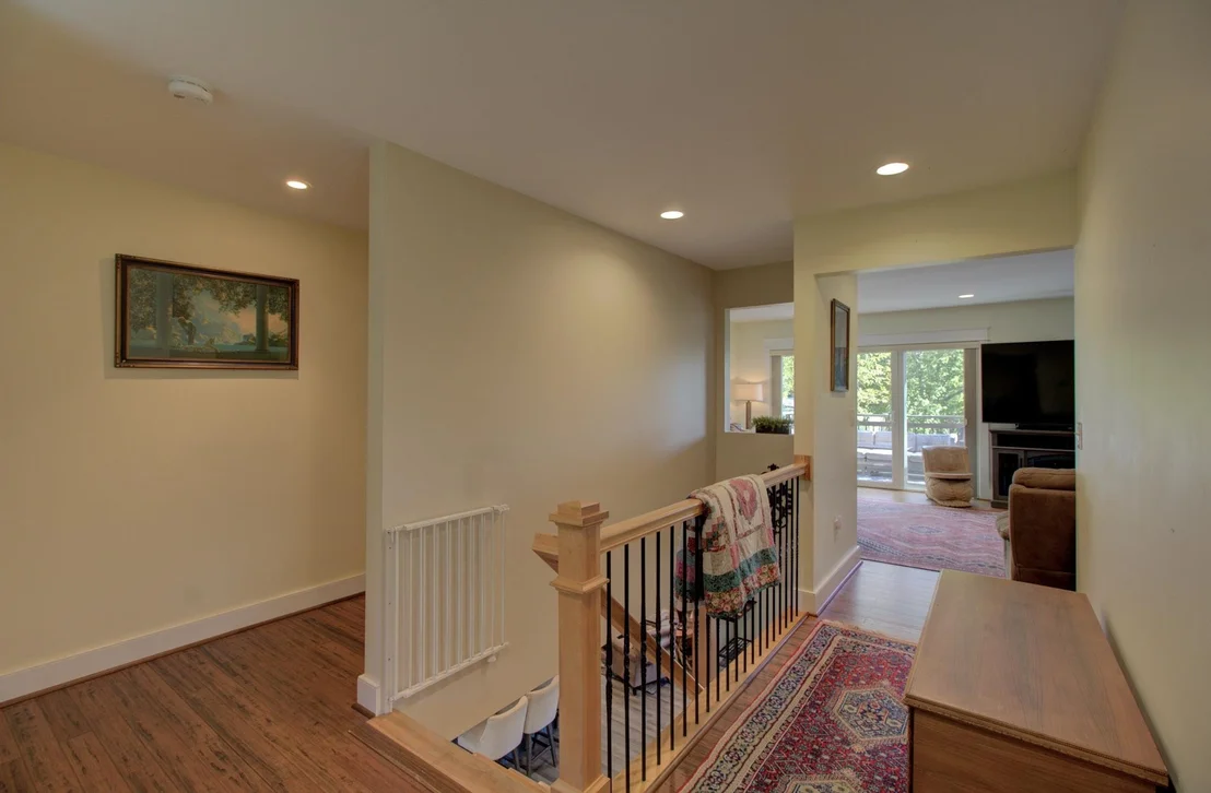Photo of 9 Cedar