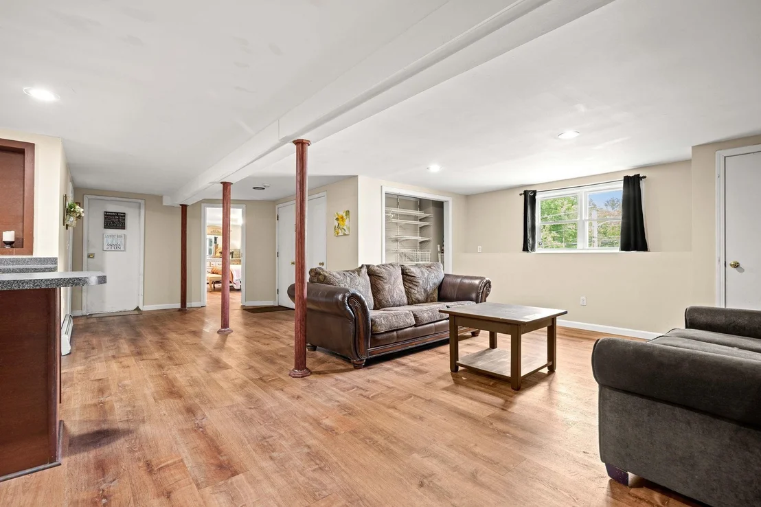 Photo of 240 Hampstead