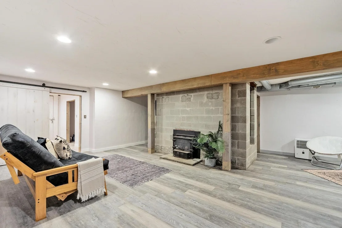 Photo of 1488 Hatfield
