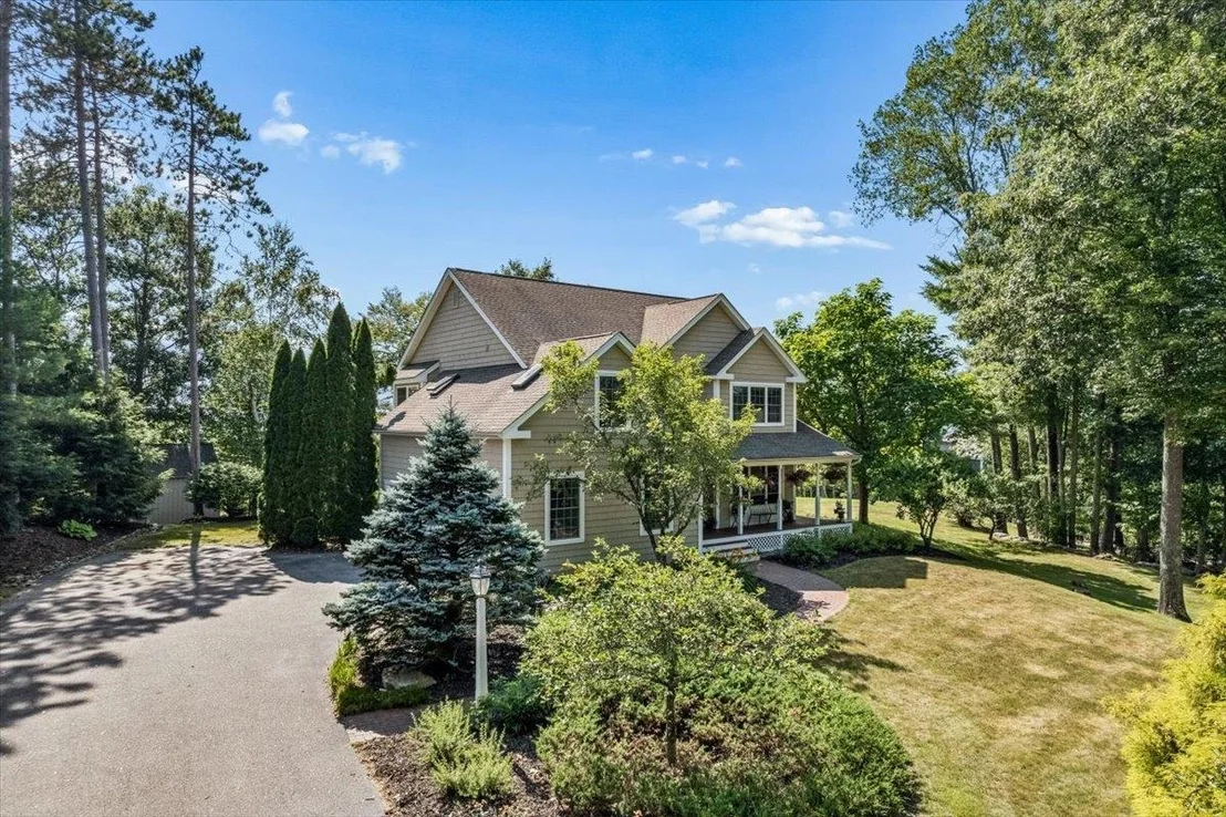 Photo of 37 Clearview