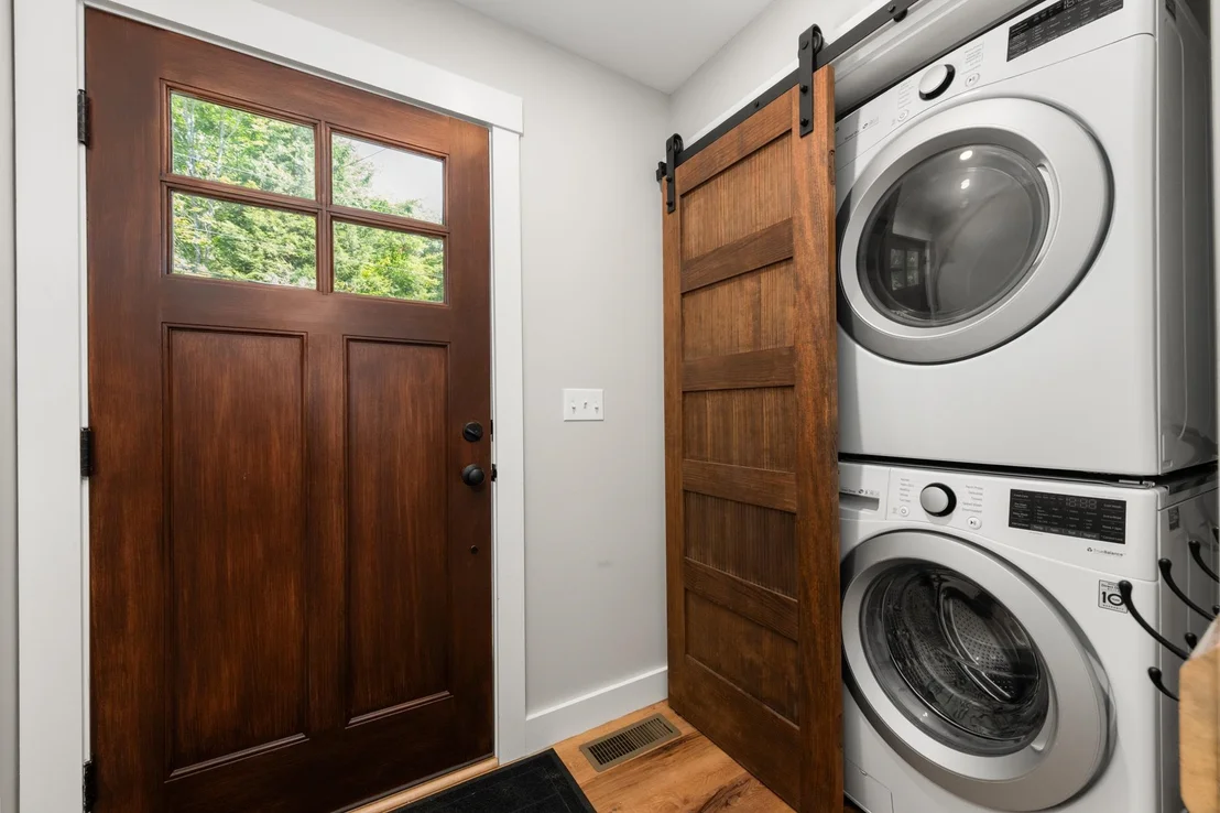 Photo of 140 Hemlock Brook