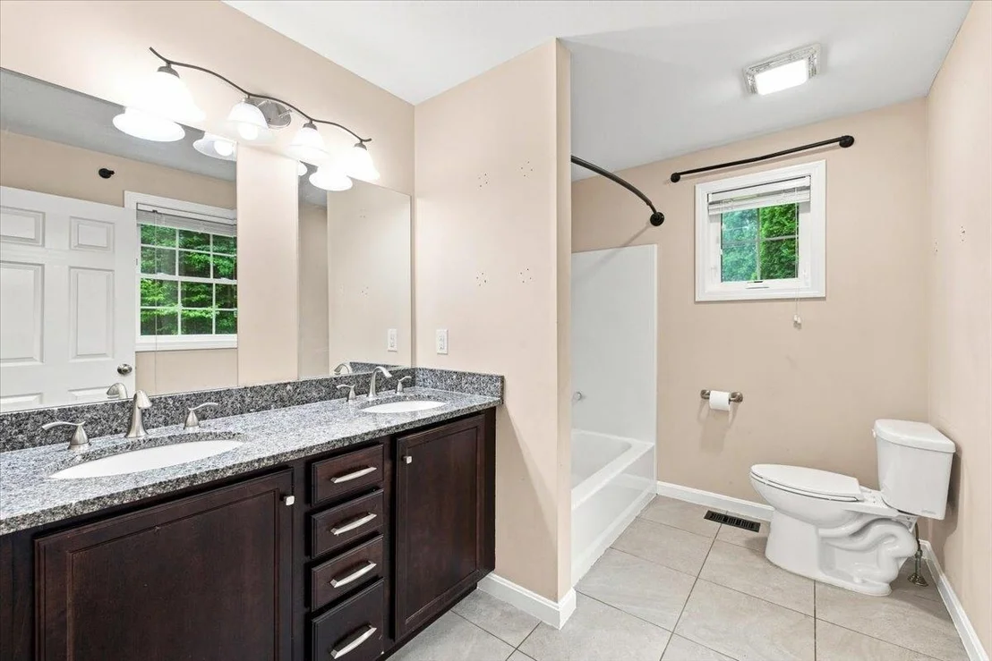 Photo of 5 Ames