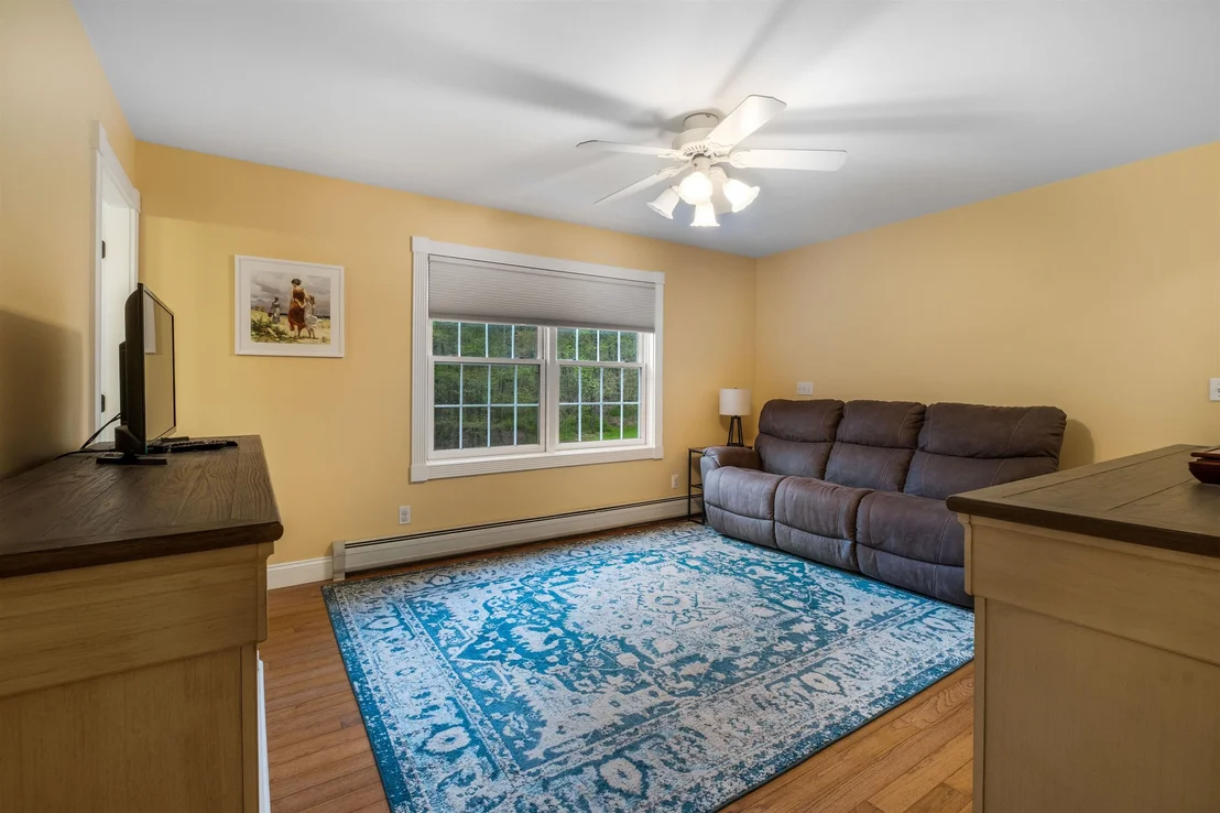 Photo of 278 Long Hill