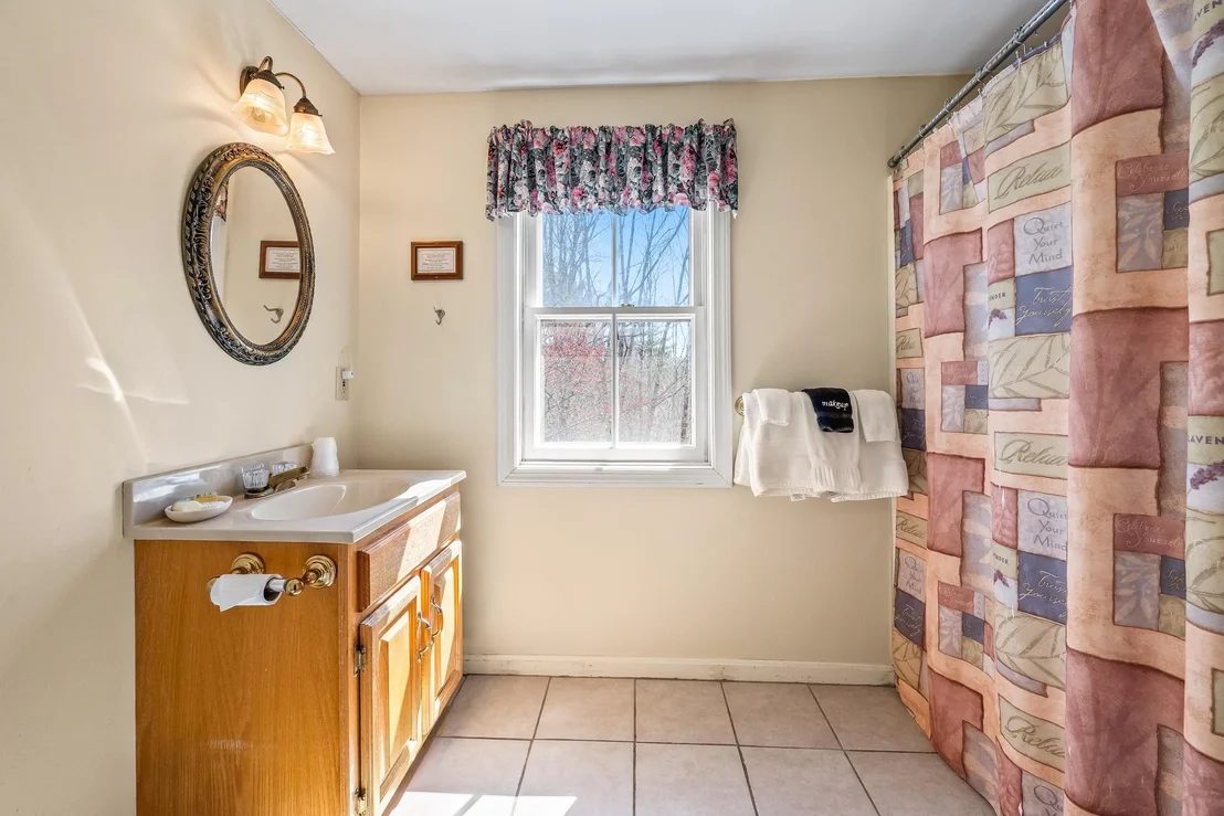 Photo of 12 Thorn Hill