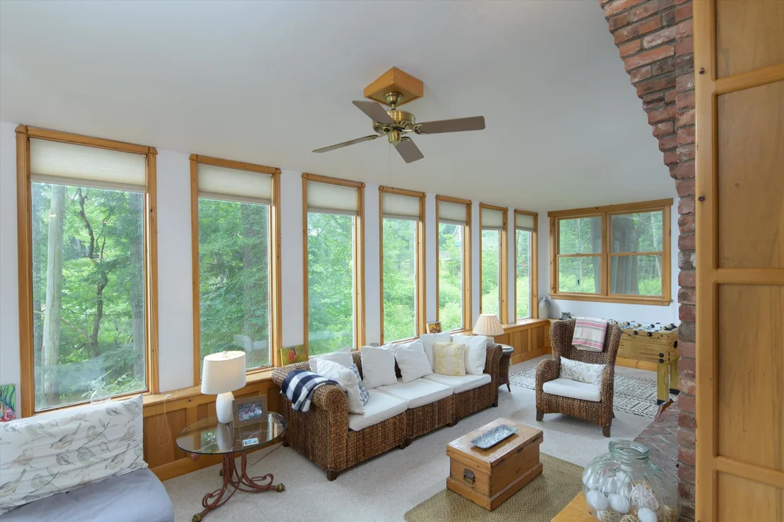 Photo of 46 Carpenters Point