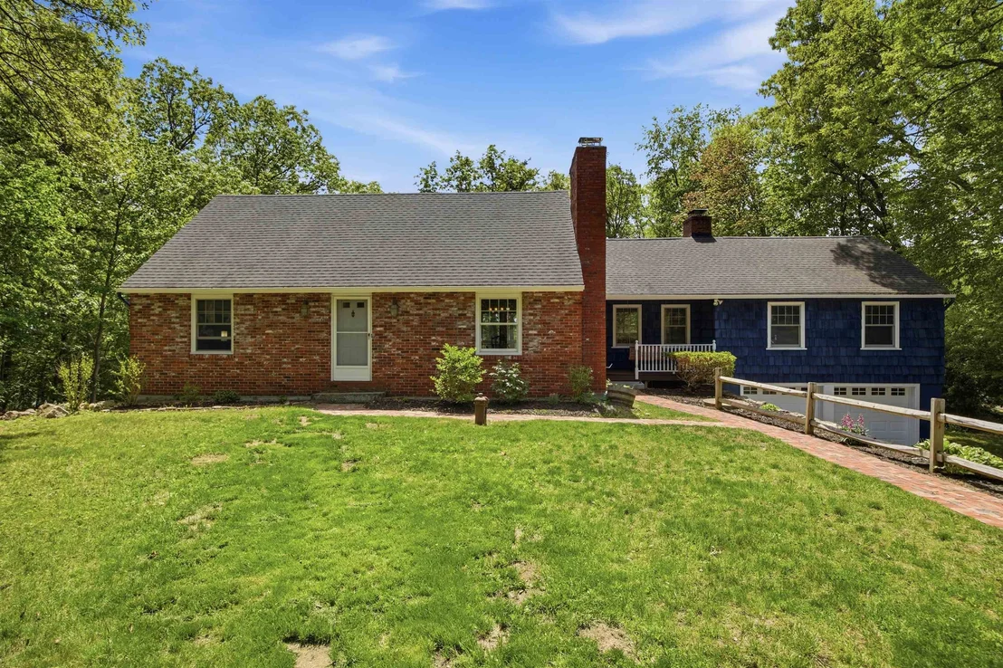 Photo of 5 Pinecrest