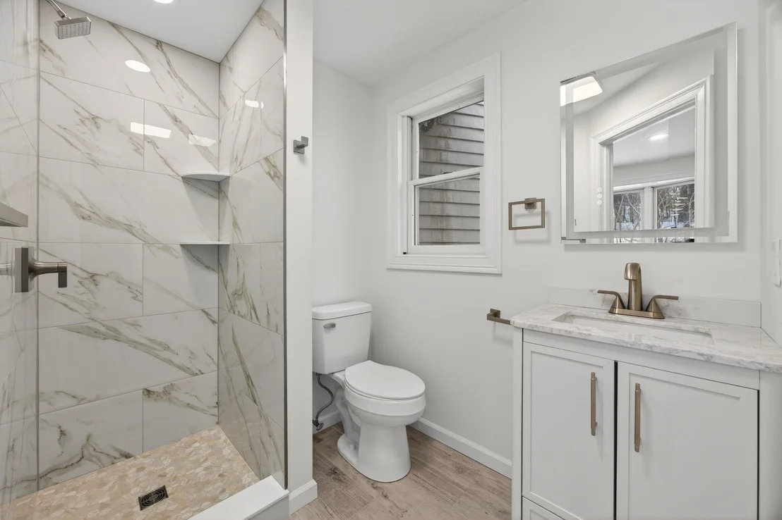 Photo of 166 Londonderry