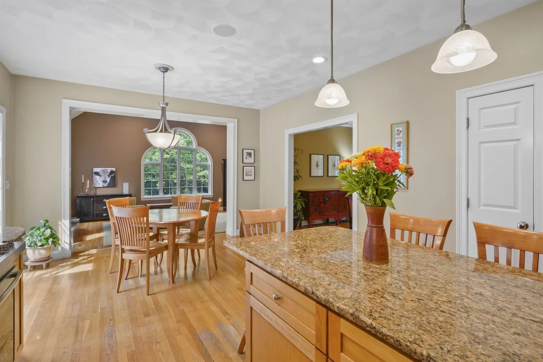 Photo of 221 Piscassic
