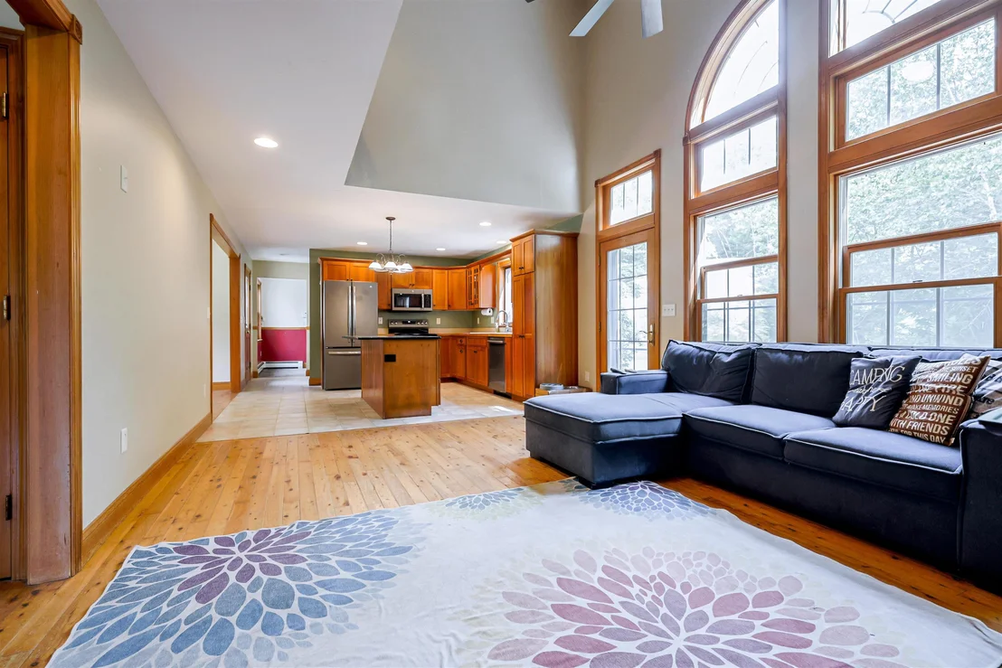 Photo of 53 Buzzell Hill