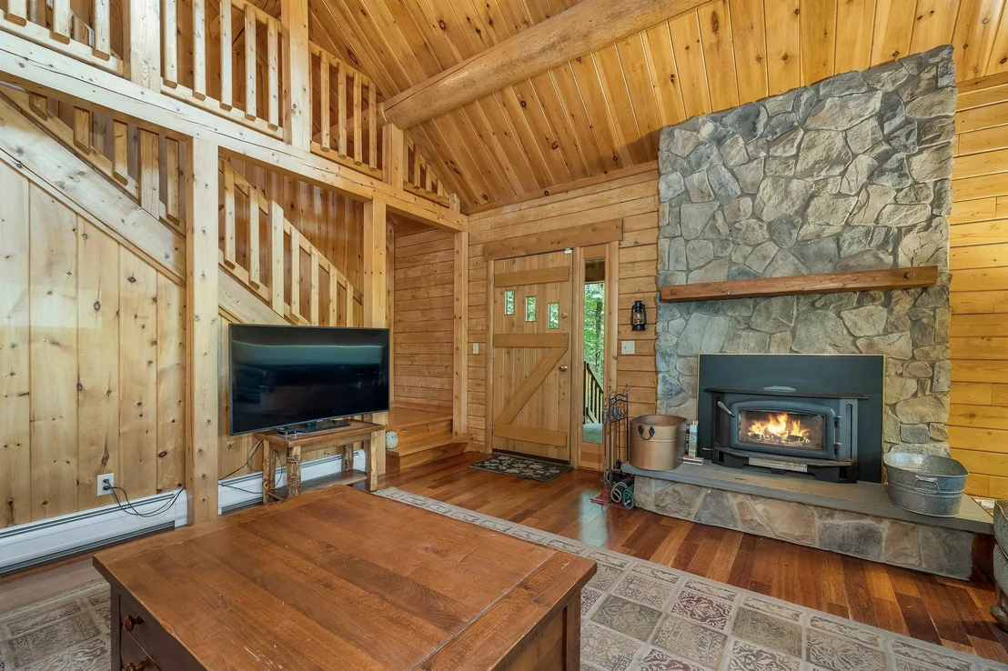 Photo of 40 Lindsley