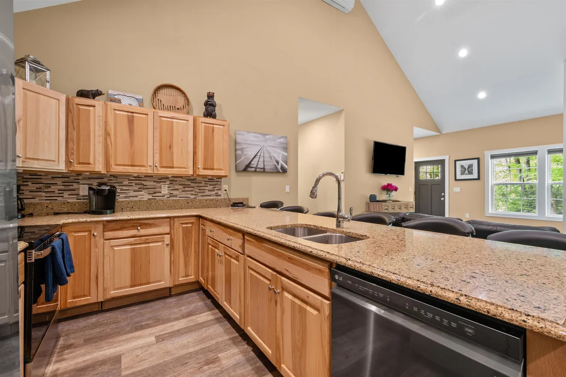 Photo of 177 Alpstrausse