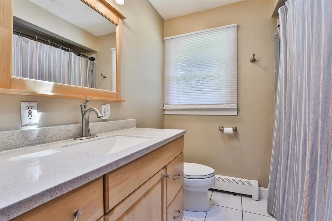 Photo of 61 Knollcrest