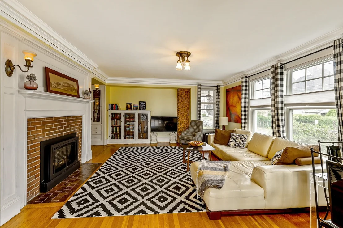 Photo of 152 Second