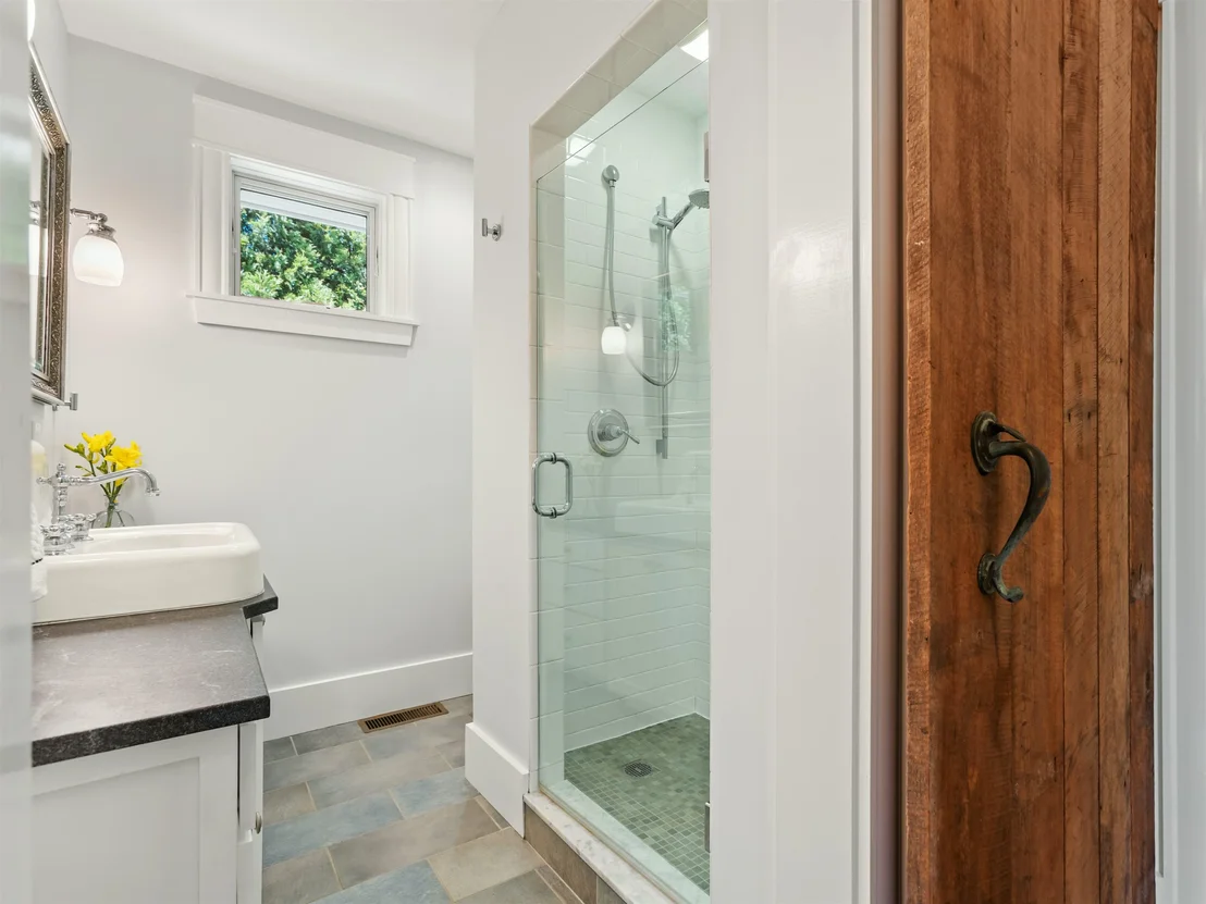 Photo of 384 Winnacunnet