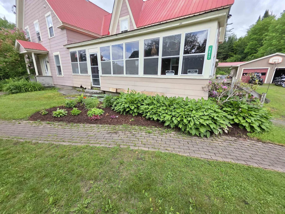 Photo of 1417 Main