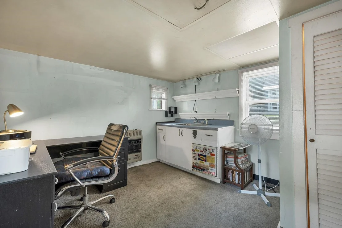 Photo of 19 Monroe
