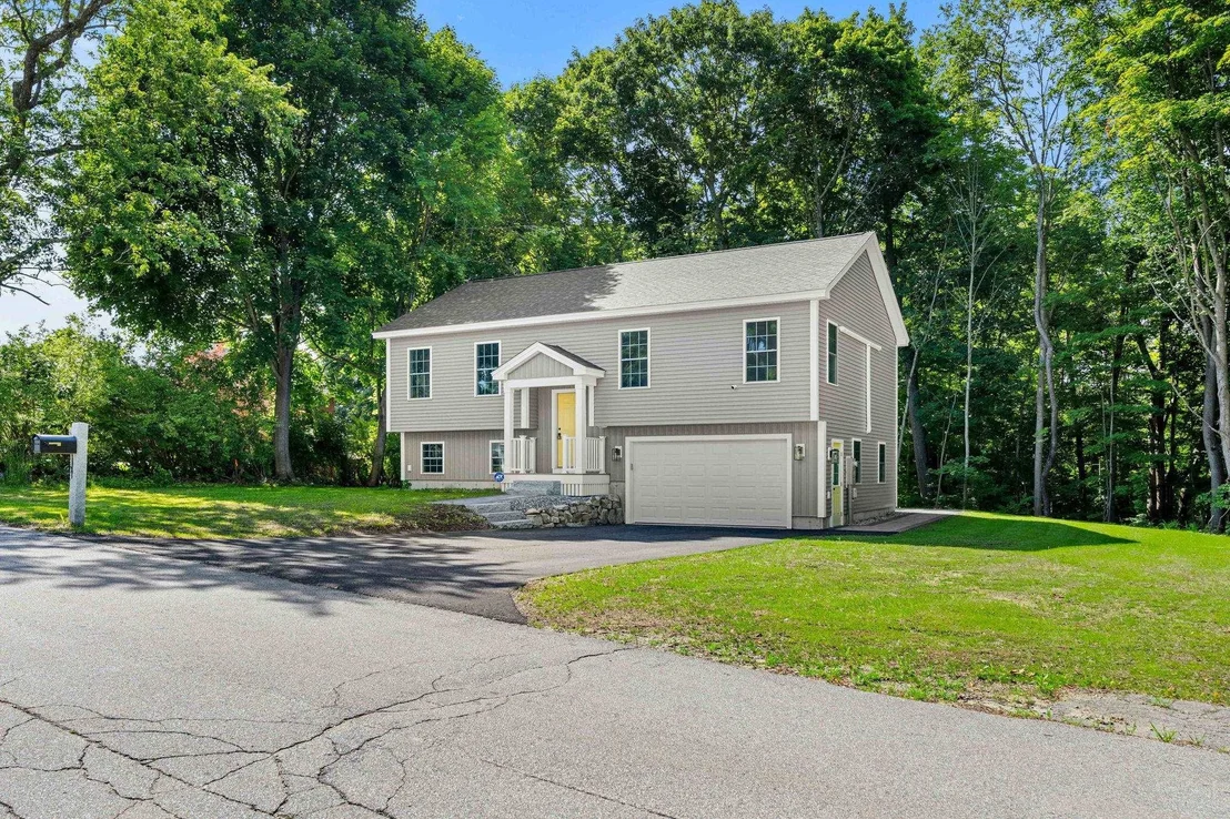Photo of 15 Bartlett