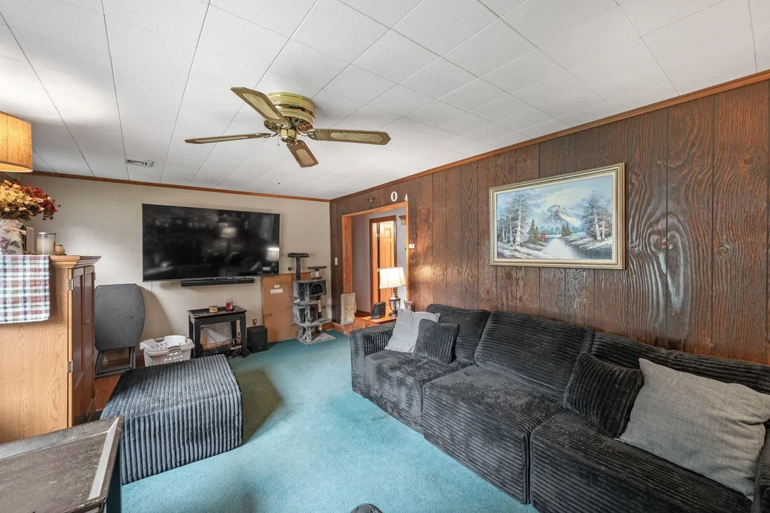 Photo of 6 Marsh