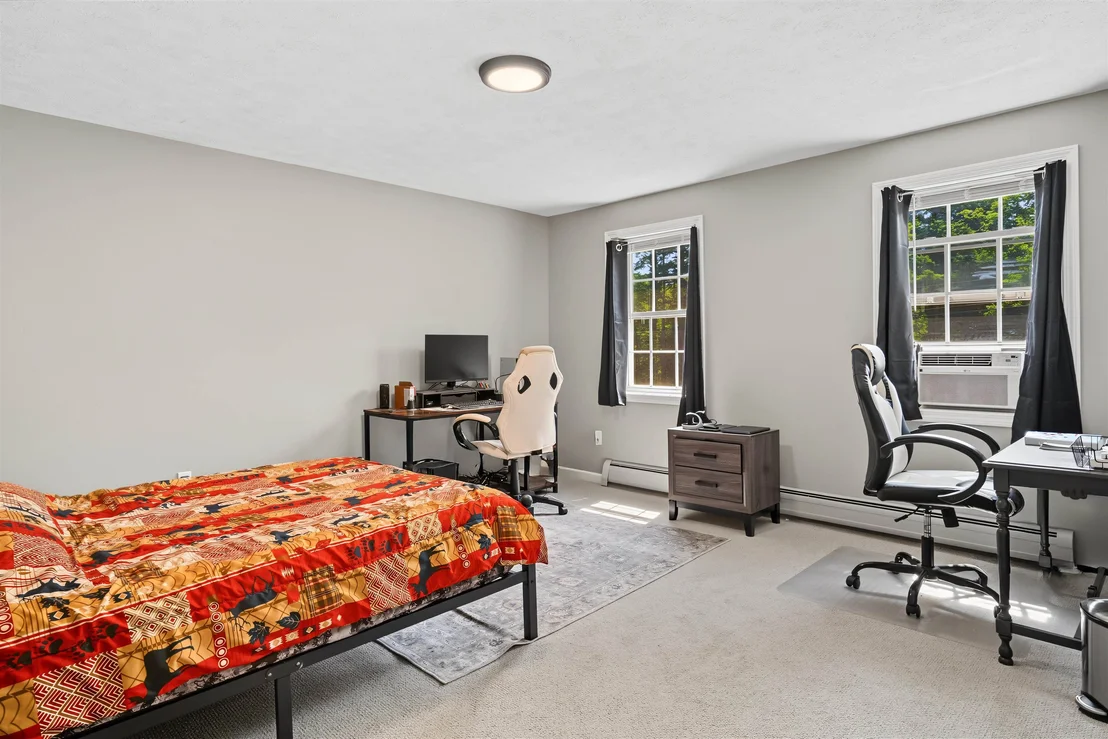 Photo of 590 Main