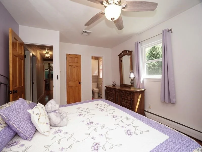 Photo of 1 Marblehead