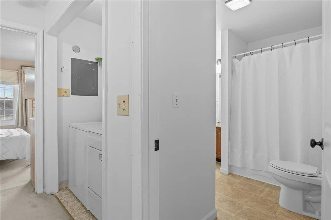 Photo of 433 Westview