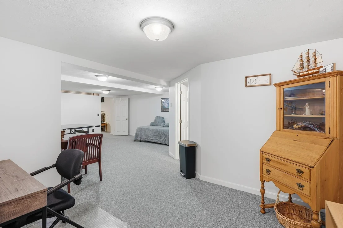 Photo of 19 Tamarack