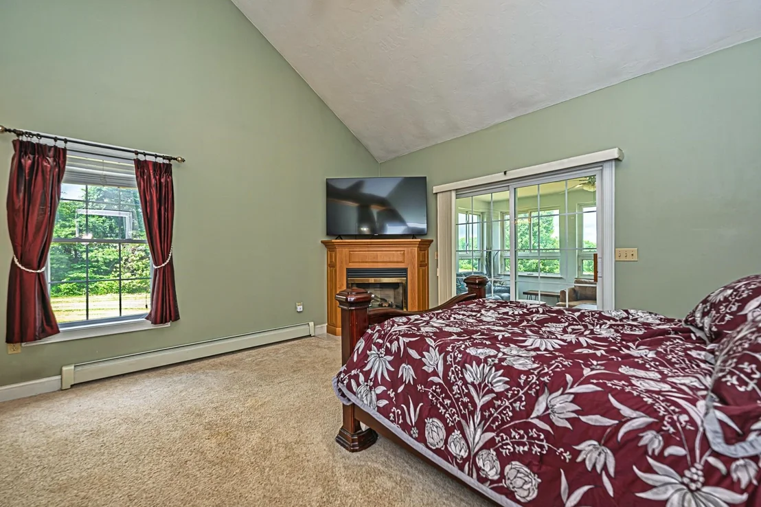 Photo of 72 Tenney