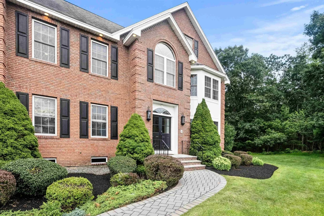 Photo of 8 Arcadia