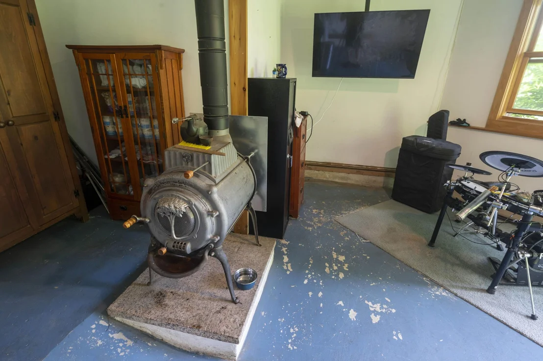 Photo of 186 MacKenzie